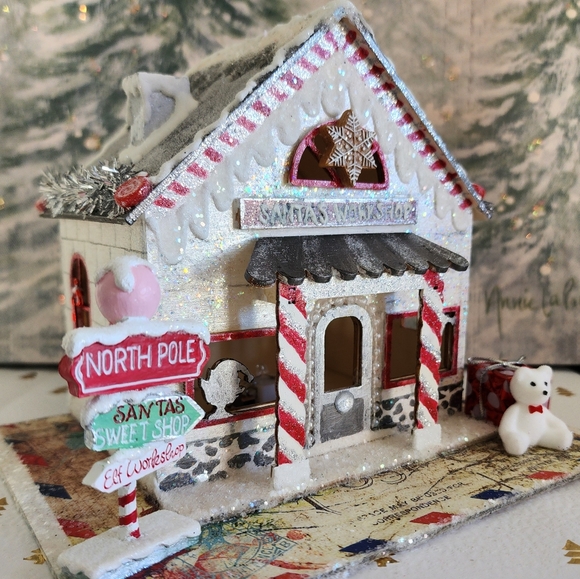 etro Inspired Upcycled LED Santa's Workshop Village House - Yellow Light - Picture 2 of 9